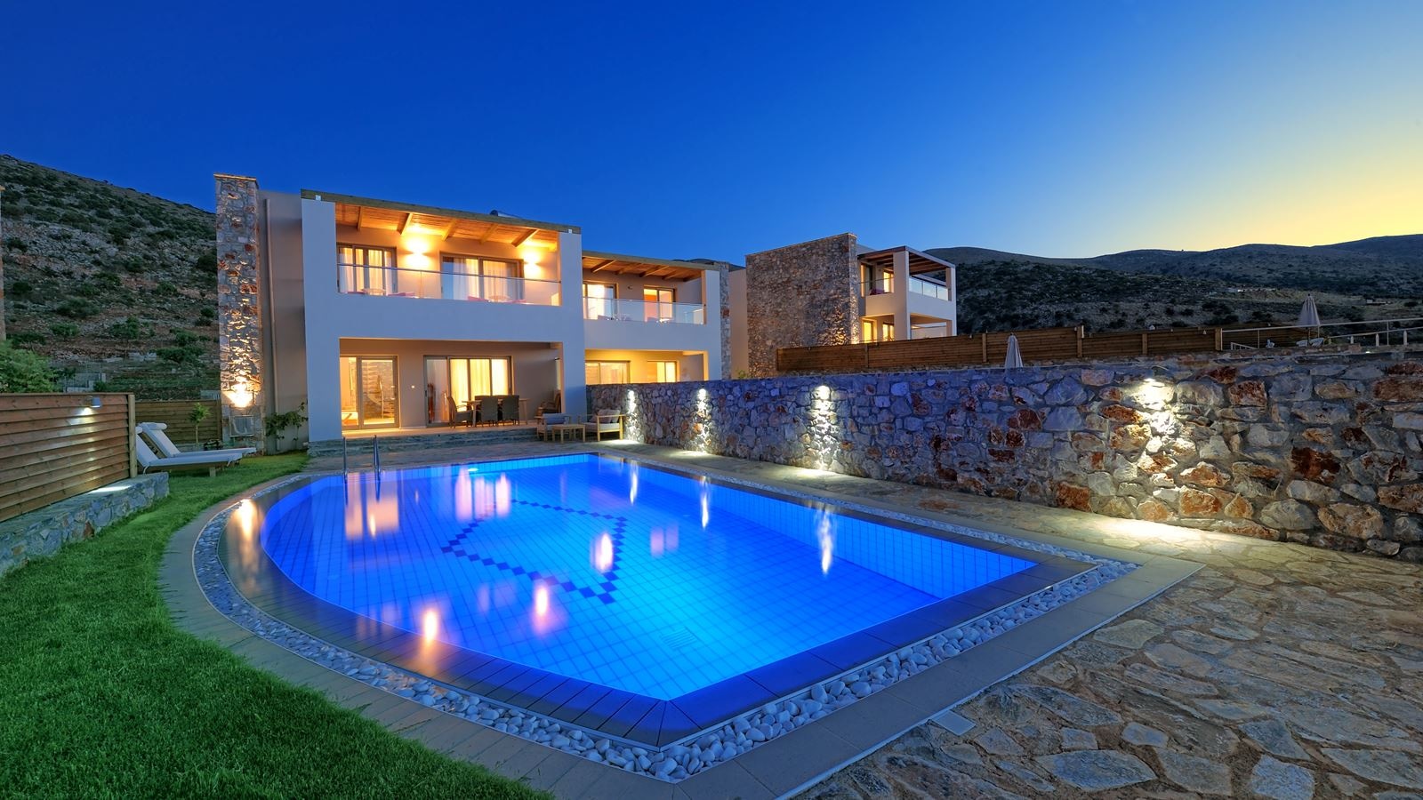 rooms-presidential-2-bedroom-villa-private-pool-sea-view