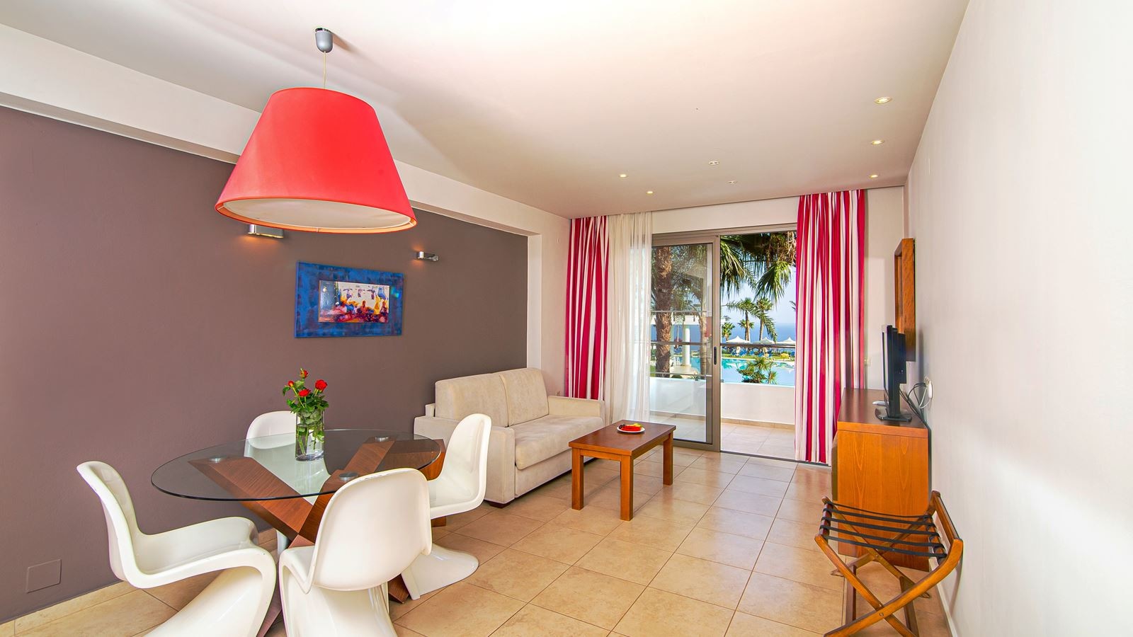 rooms-deluxe-suite-sea-view