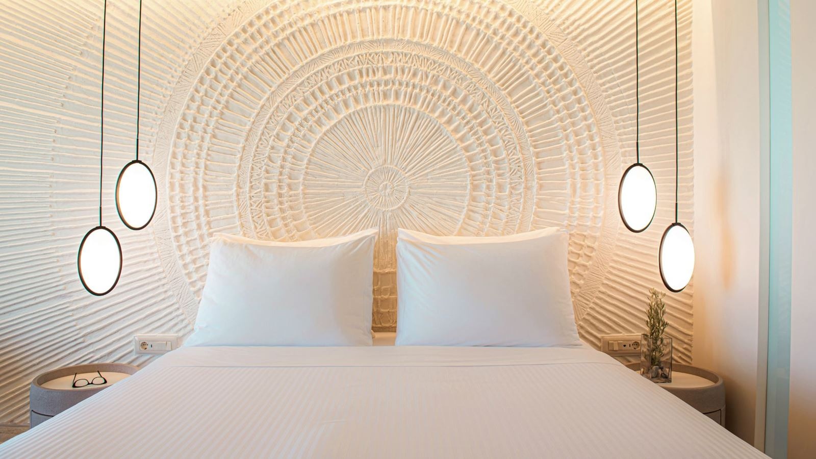 rooms-superior-double-sea-view-sea-front