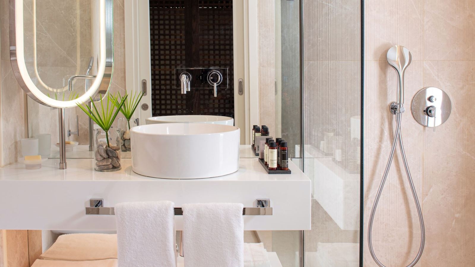 rooms-single-use-standard-room