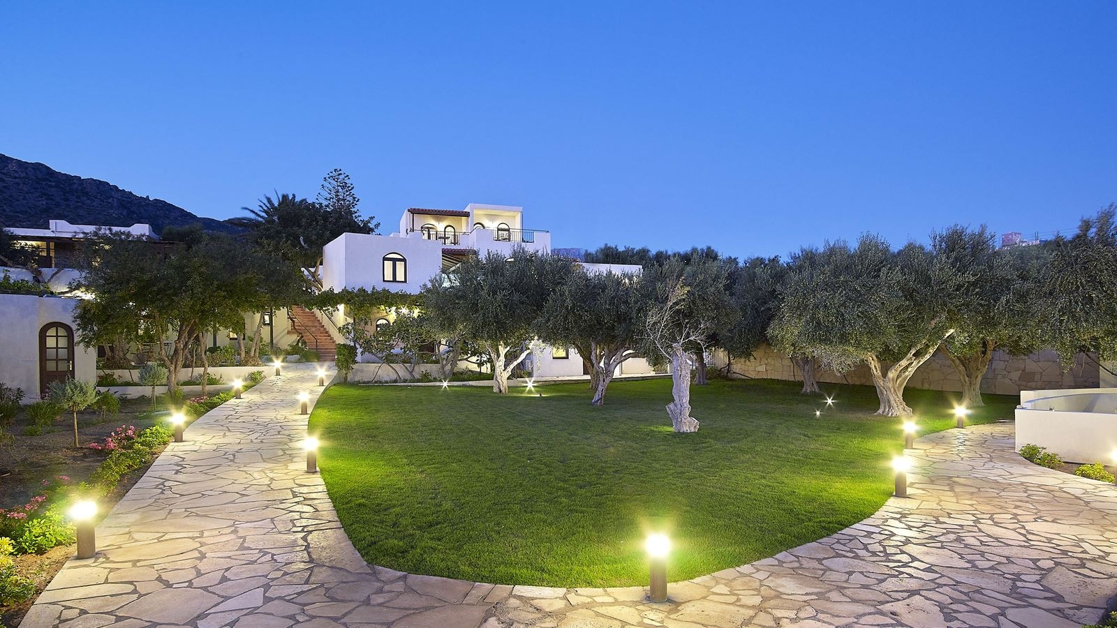 general-annex-building