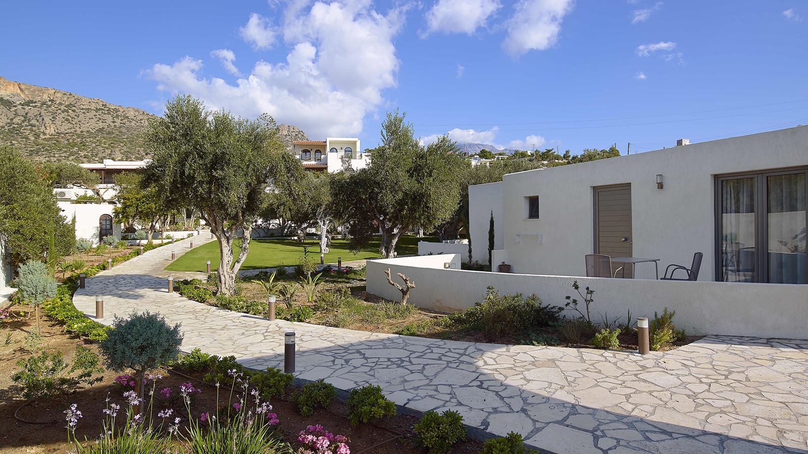 general-annex-building