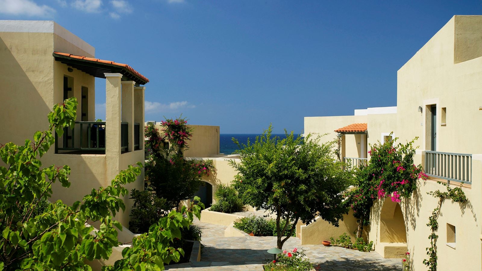 rooms-family-bungalow-suite-sea-view