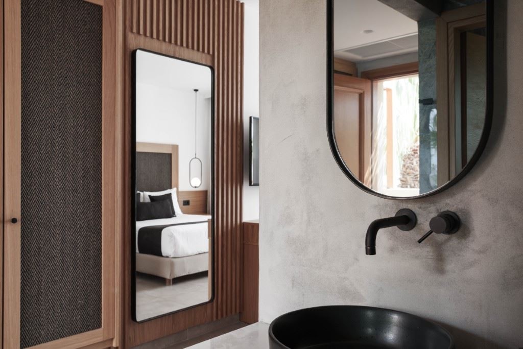 rooms-double-room-balcony-or-terrace