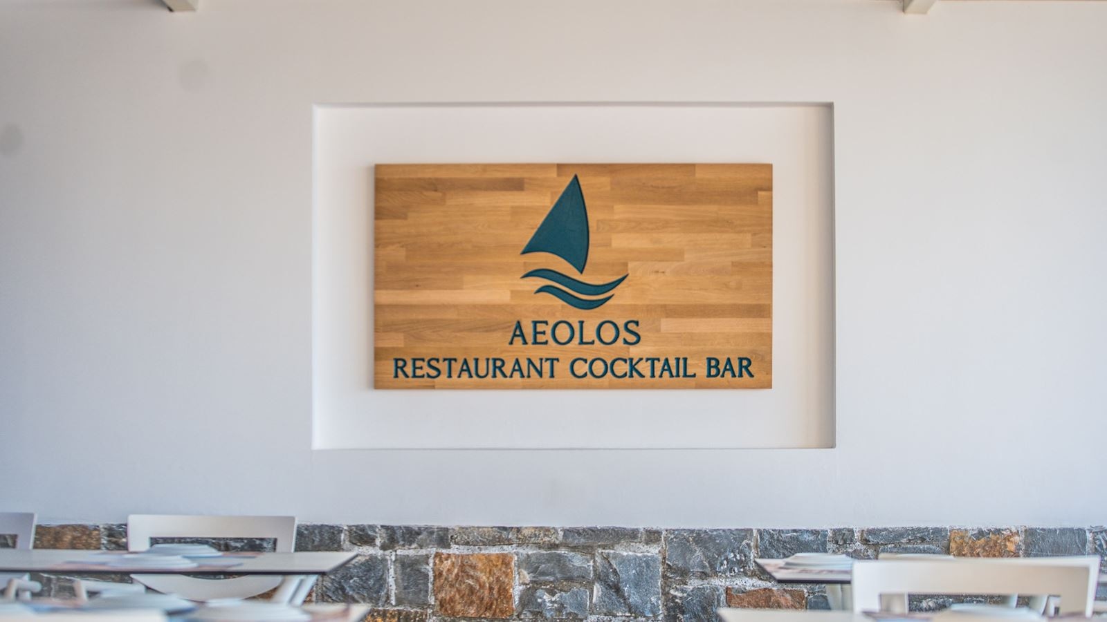 restaurants-dining-room