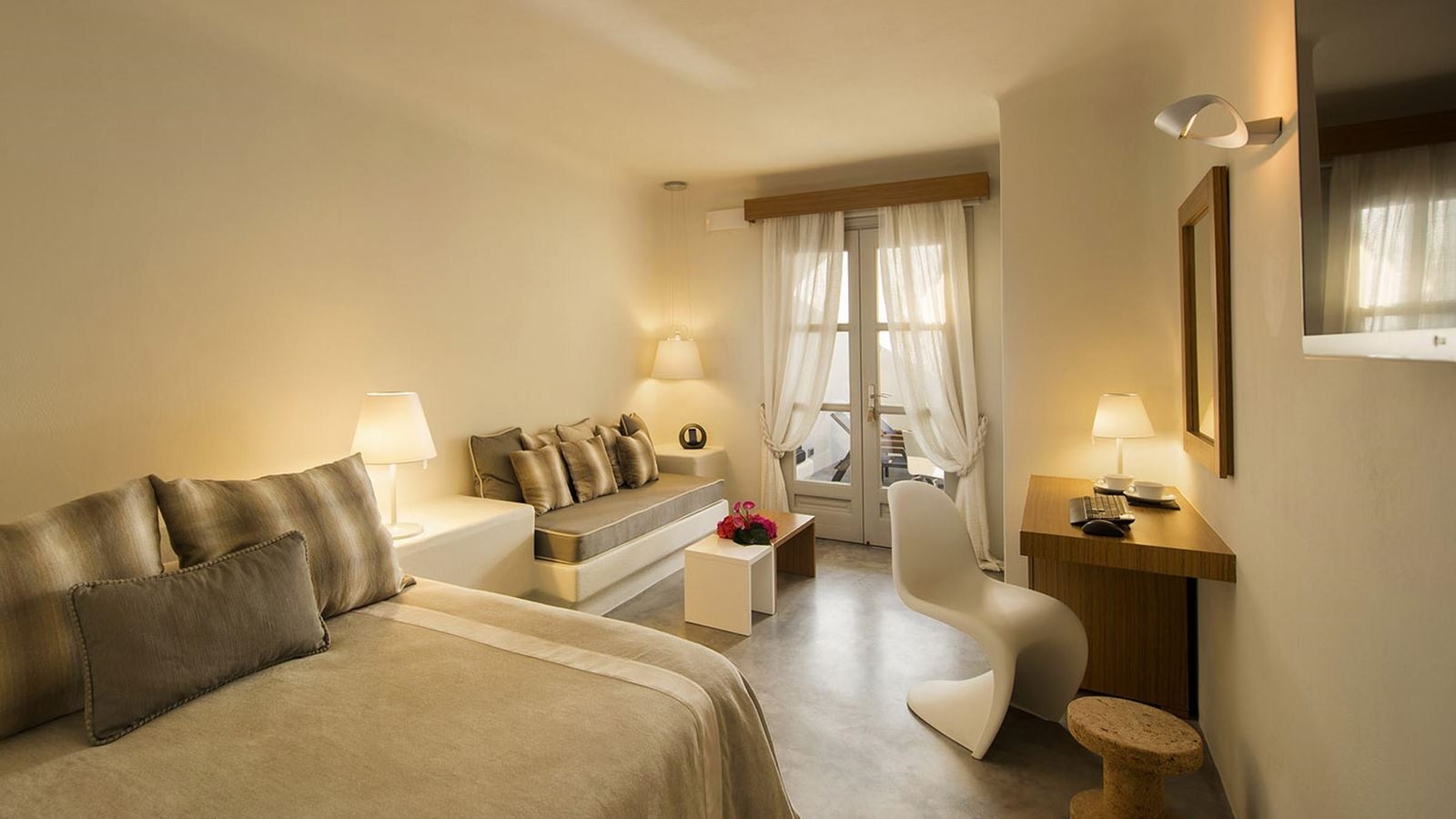 rooms-double-or-twin-deluxe