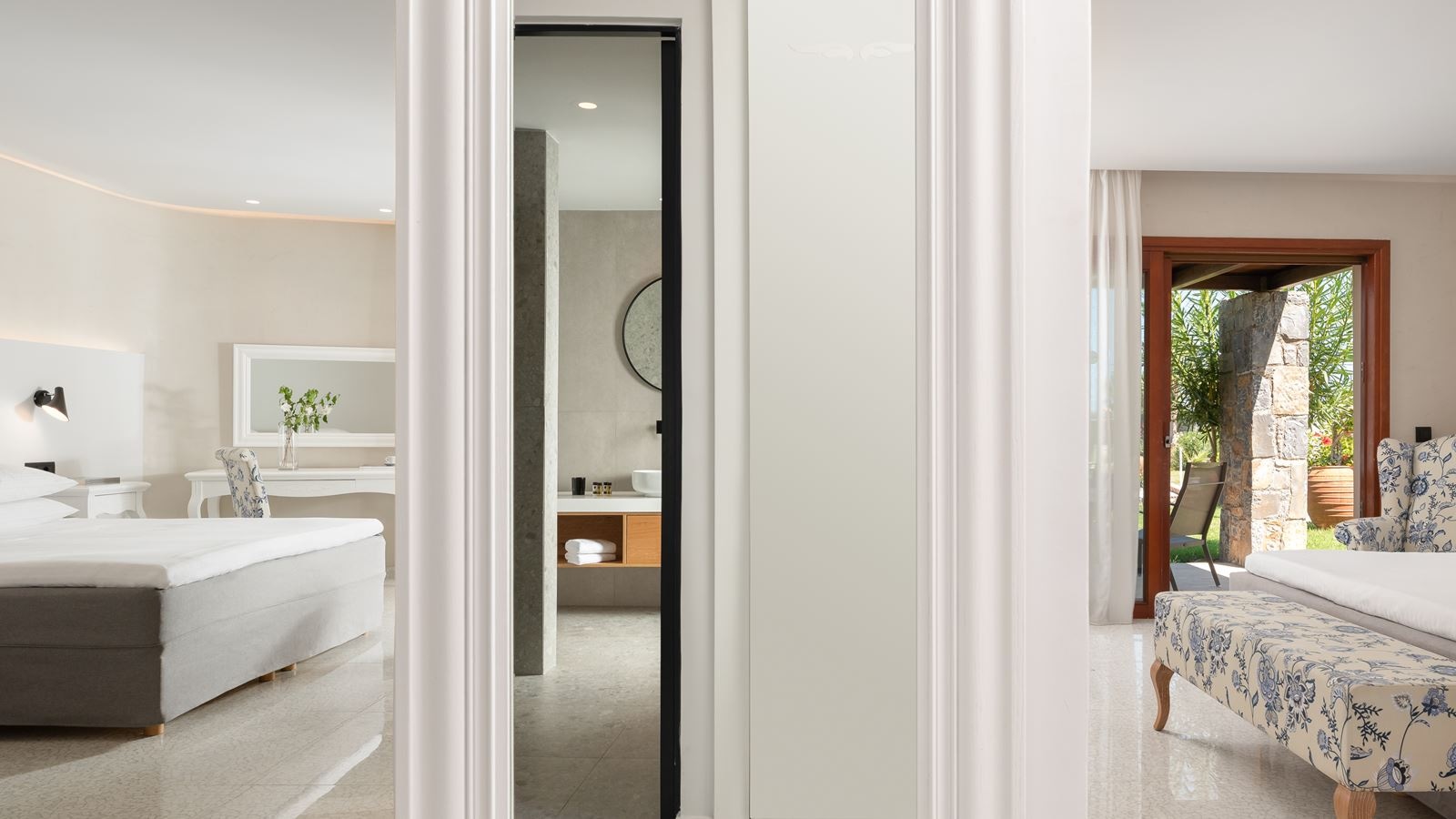 rooms-superior-sea-view