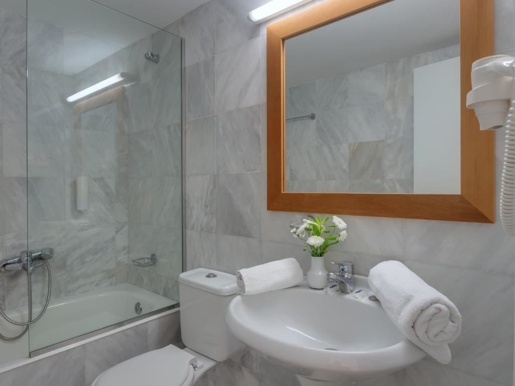 rooms-studio-inland-view