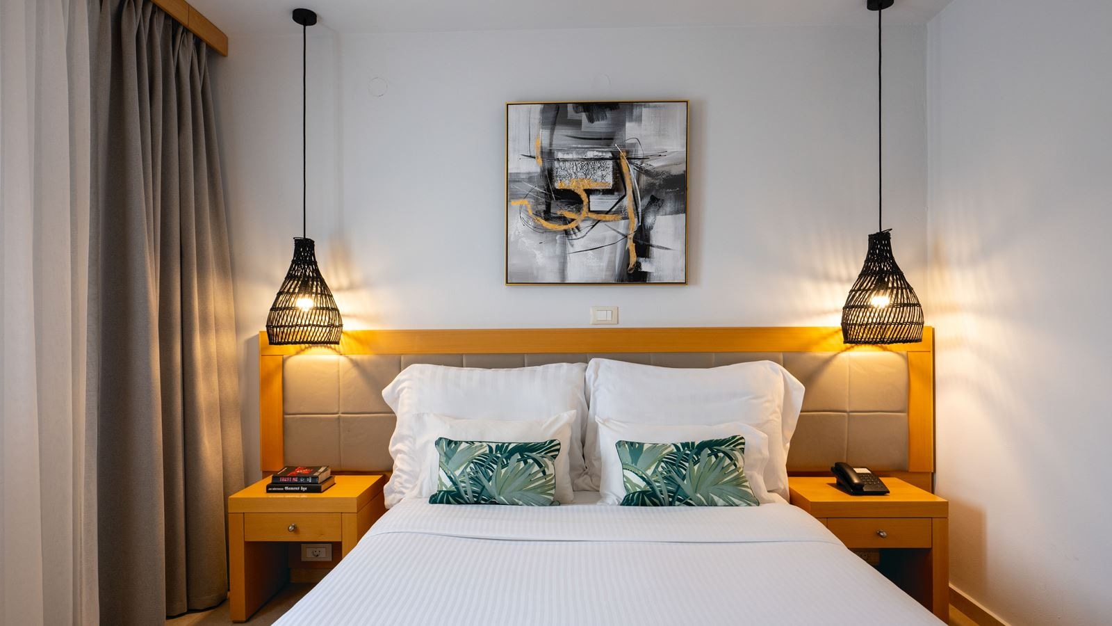 rooms-suite-side-sea-view