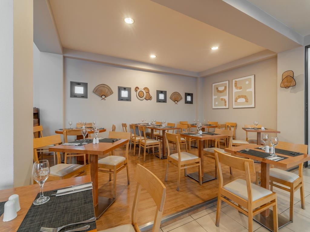 restaurants-restaurants