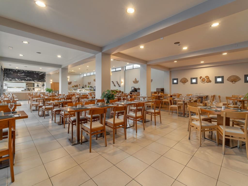 restaurants-restaurants