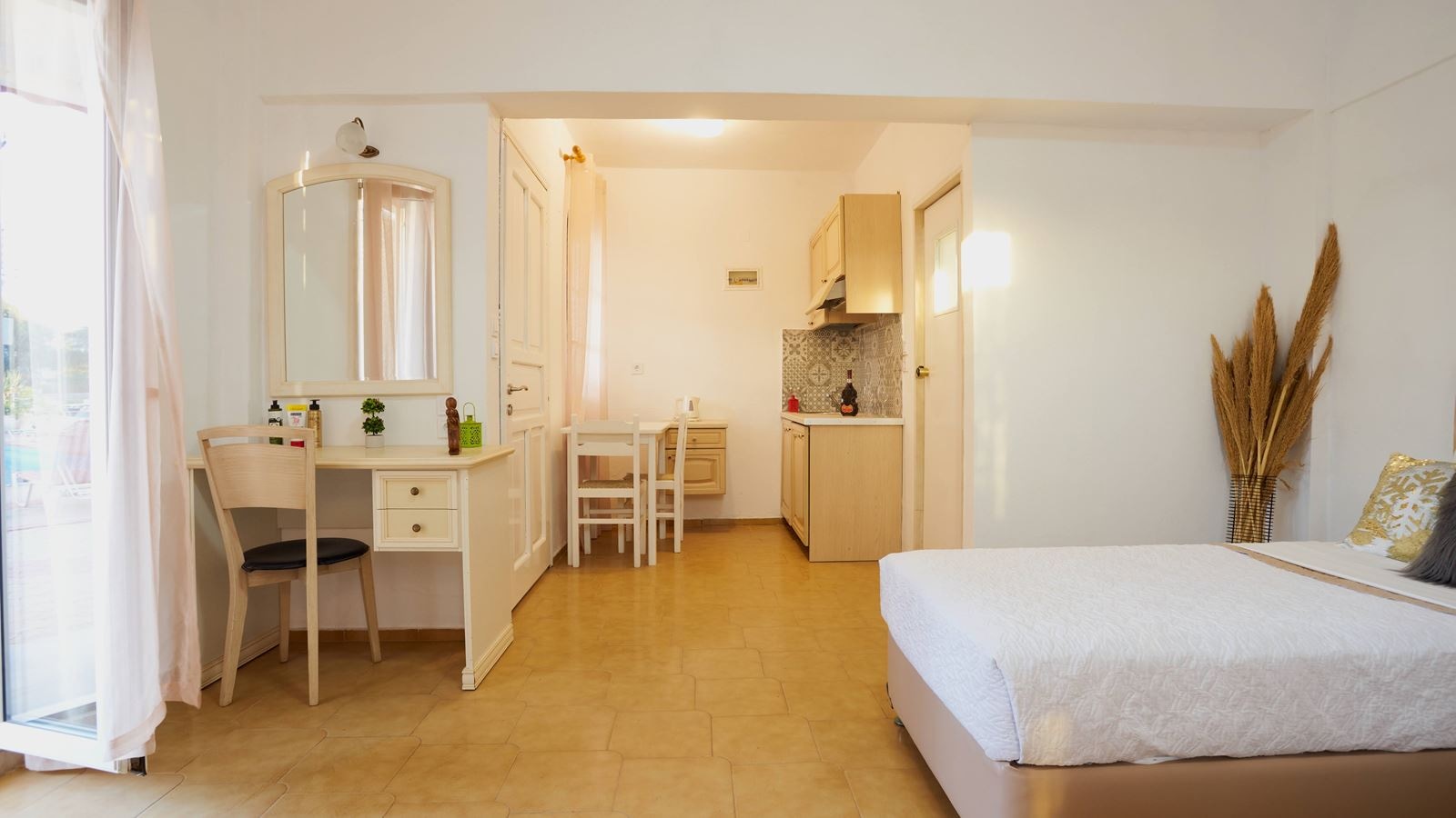 rooms-apartment-triple