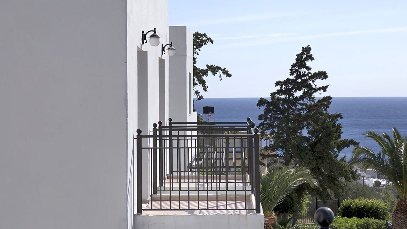 rooms-family-sea-view