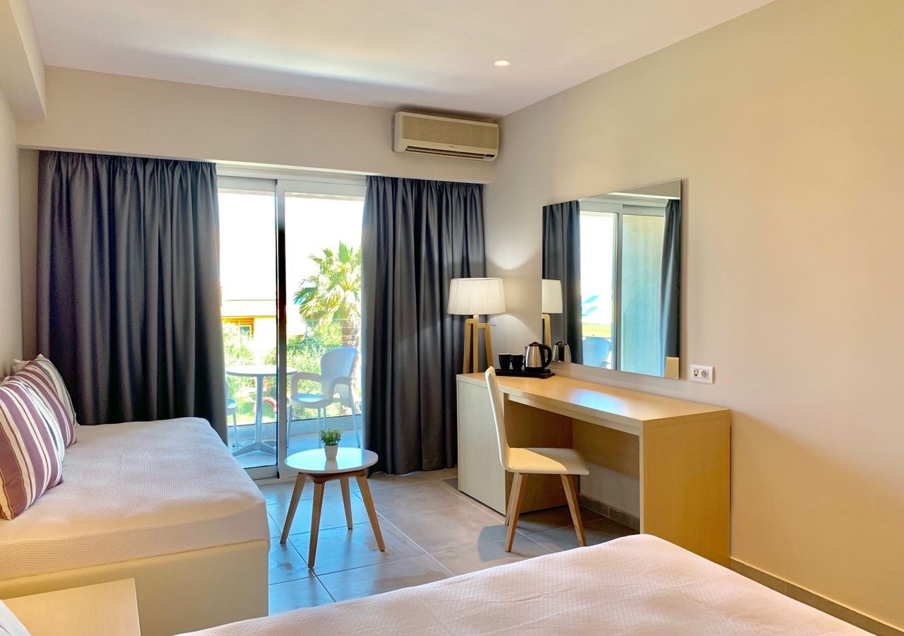 rooms-eco-family-room