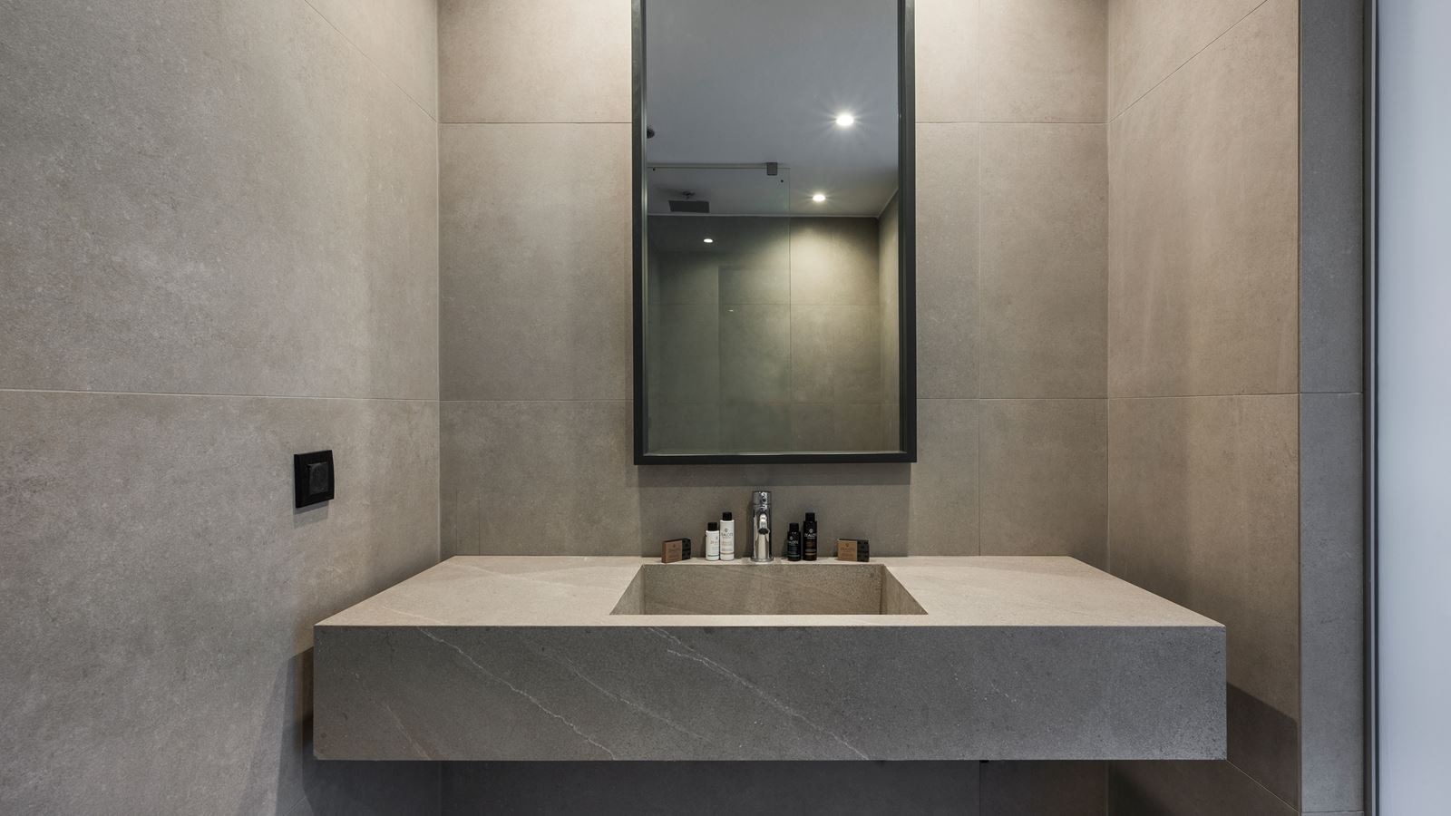 rooms-double-standard-room