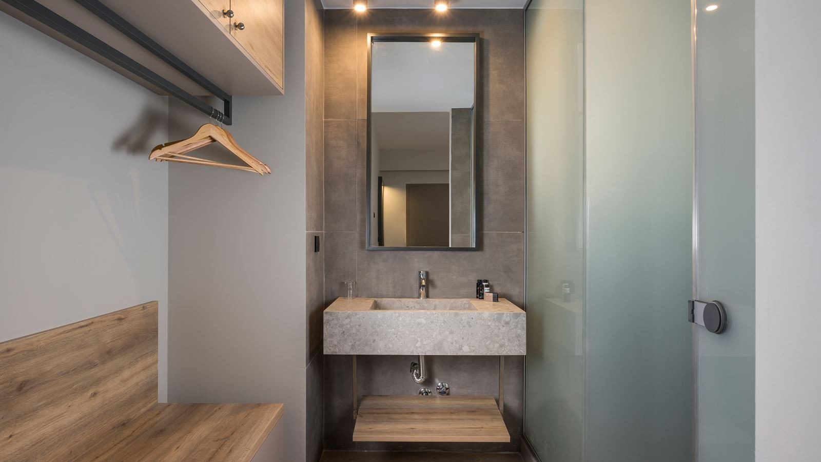 rooms-suite-junior-side-sea-view-balcony-or-terrace