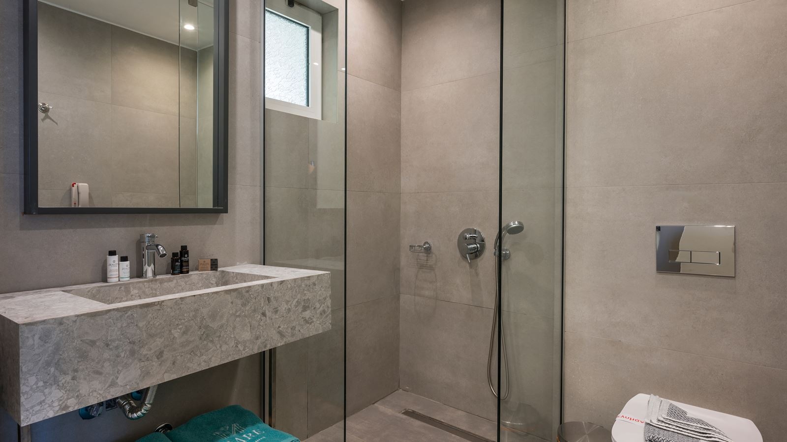 rooms-suite-junior-garden-view-balcony-or-terrace