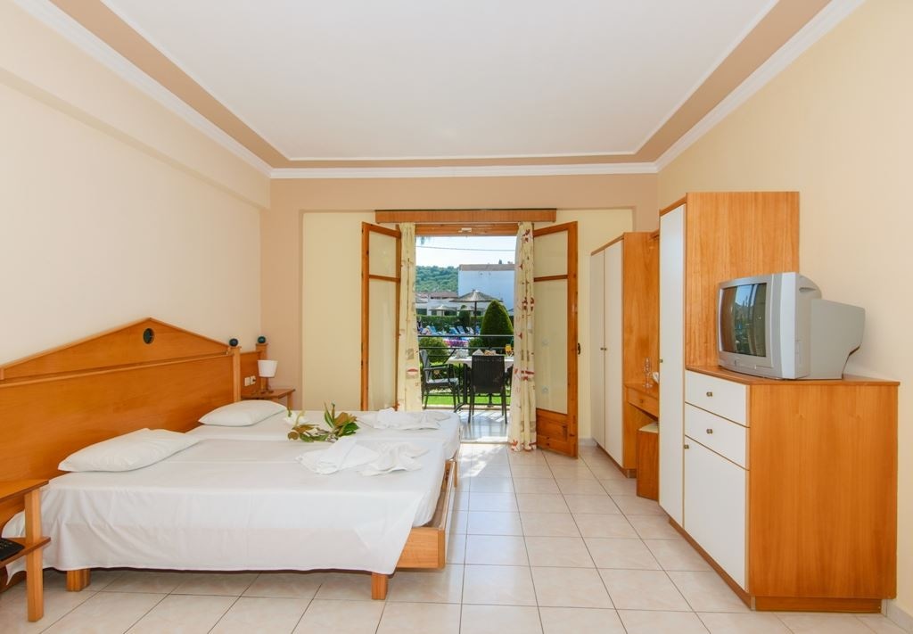 rooms-standard-triple