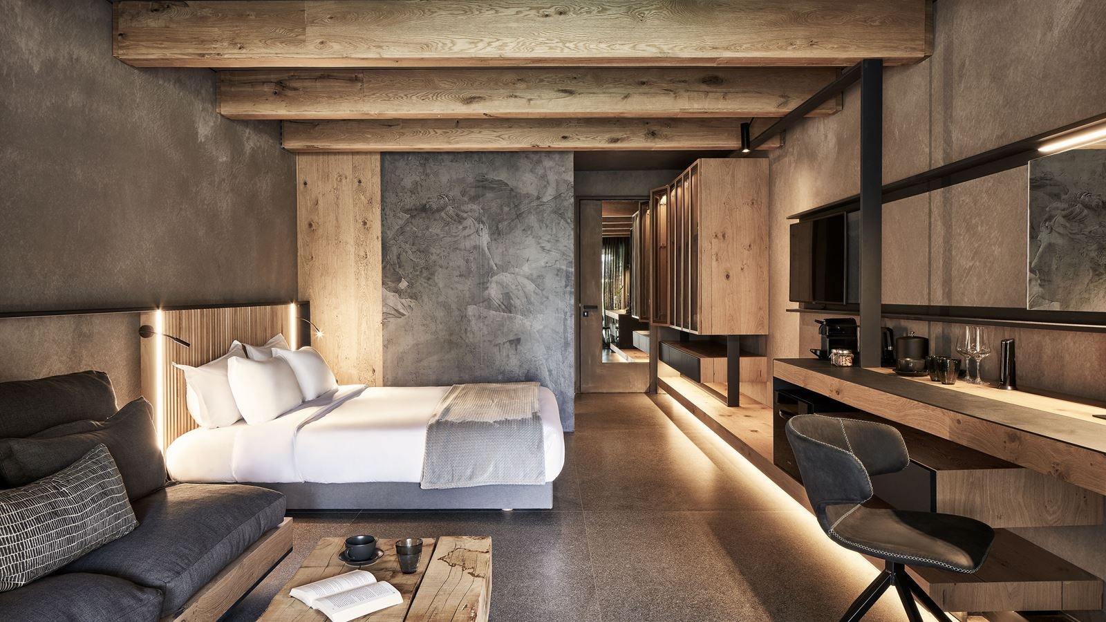 rooms-elegance-open-plan-suite-independent-pool