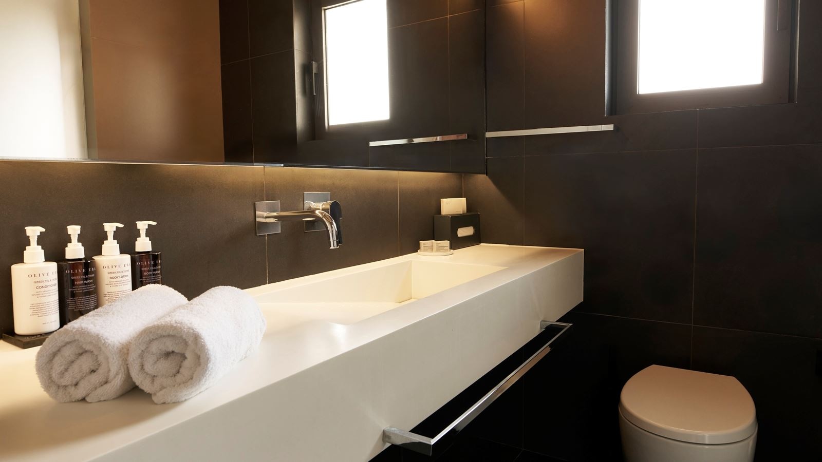 rooms-room-deluxe-gardenview-terrace