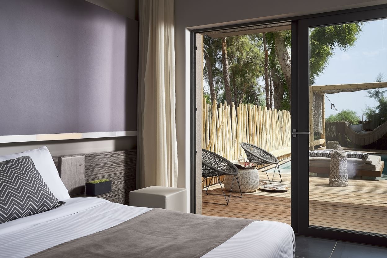 rooms-signature-retreat-with-pool