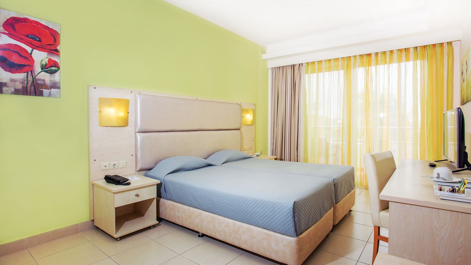 rooms-standard-twin-room-sea-view