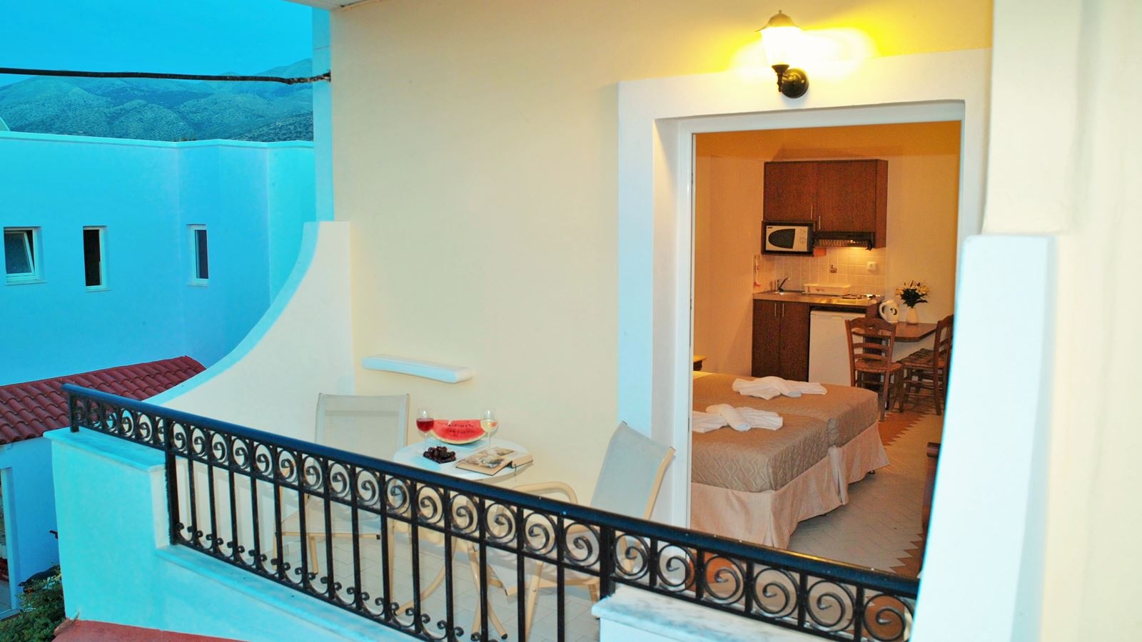 rooms-superior-double-studio