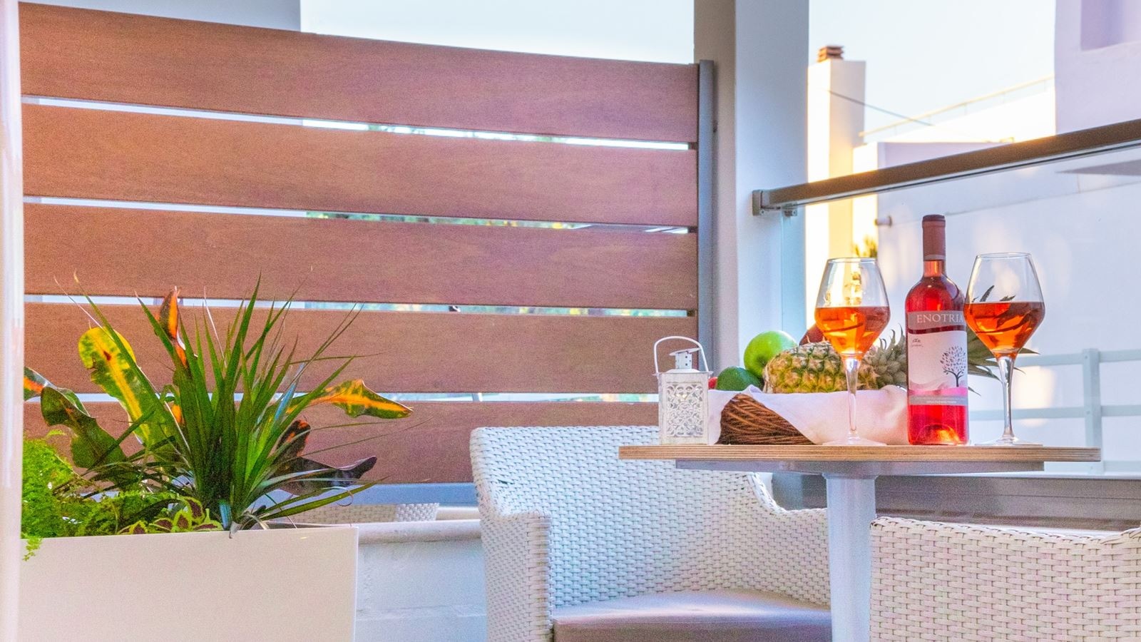 rooms-double-deluxe-studio