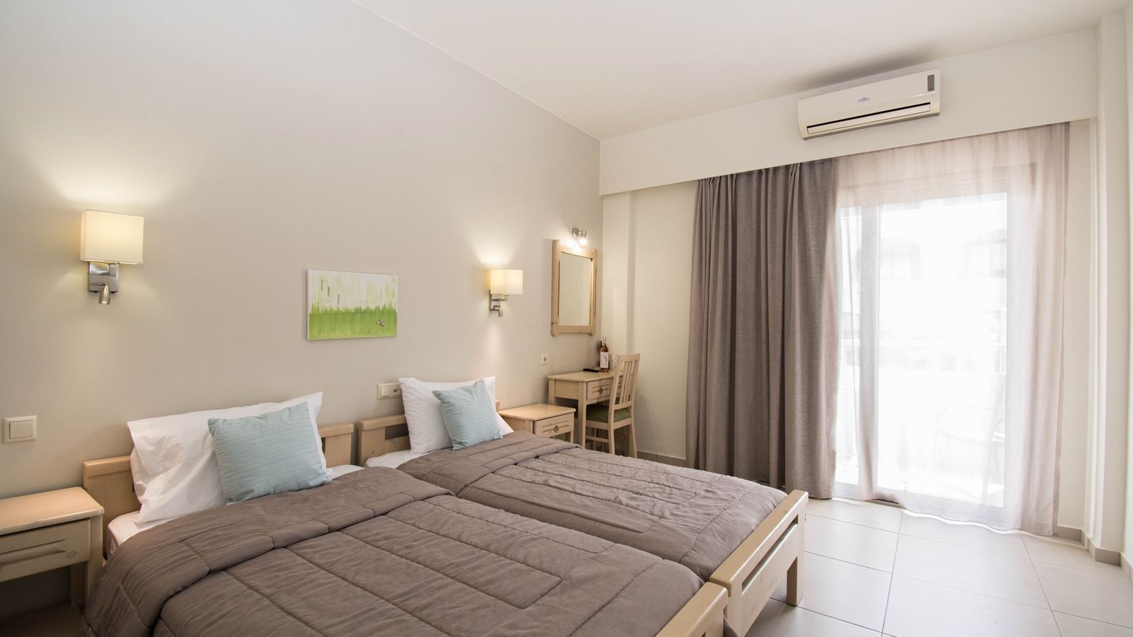 rooms-double-land-view