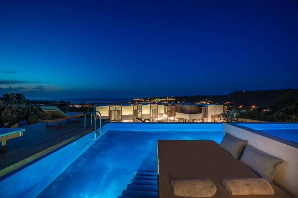 rooms-junior-suite-swim-up-with-sun-deck