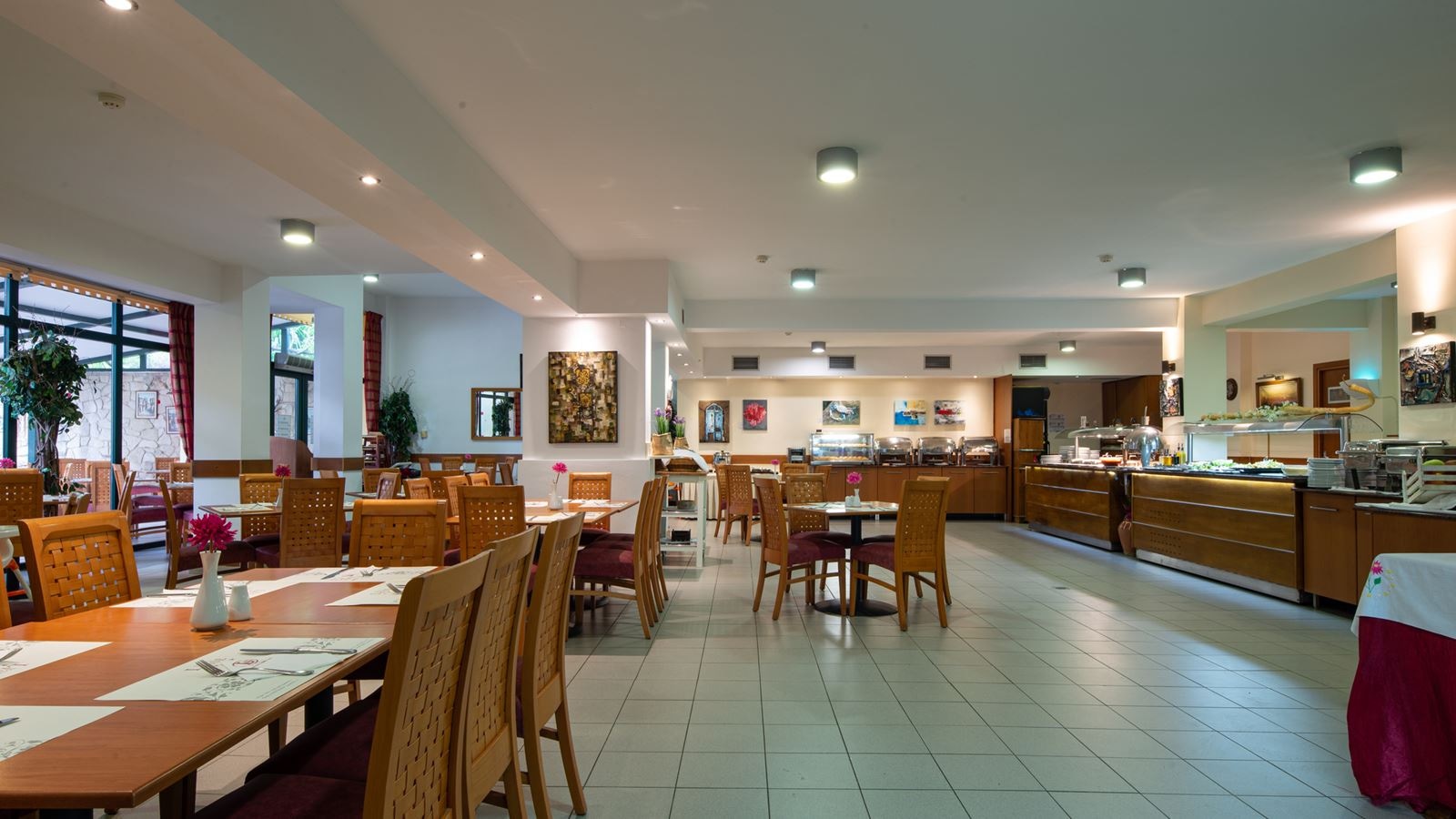 restaurants-main-restaurant