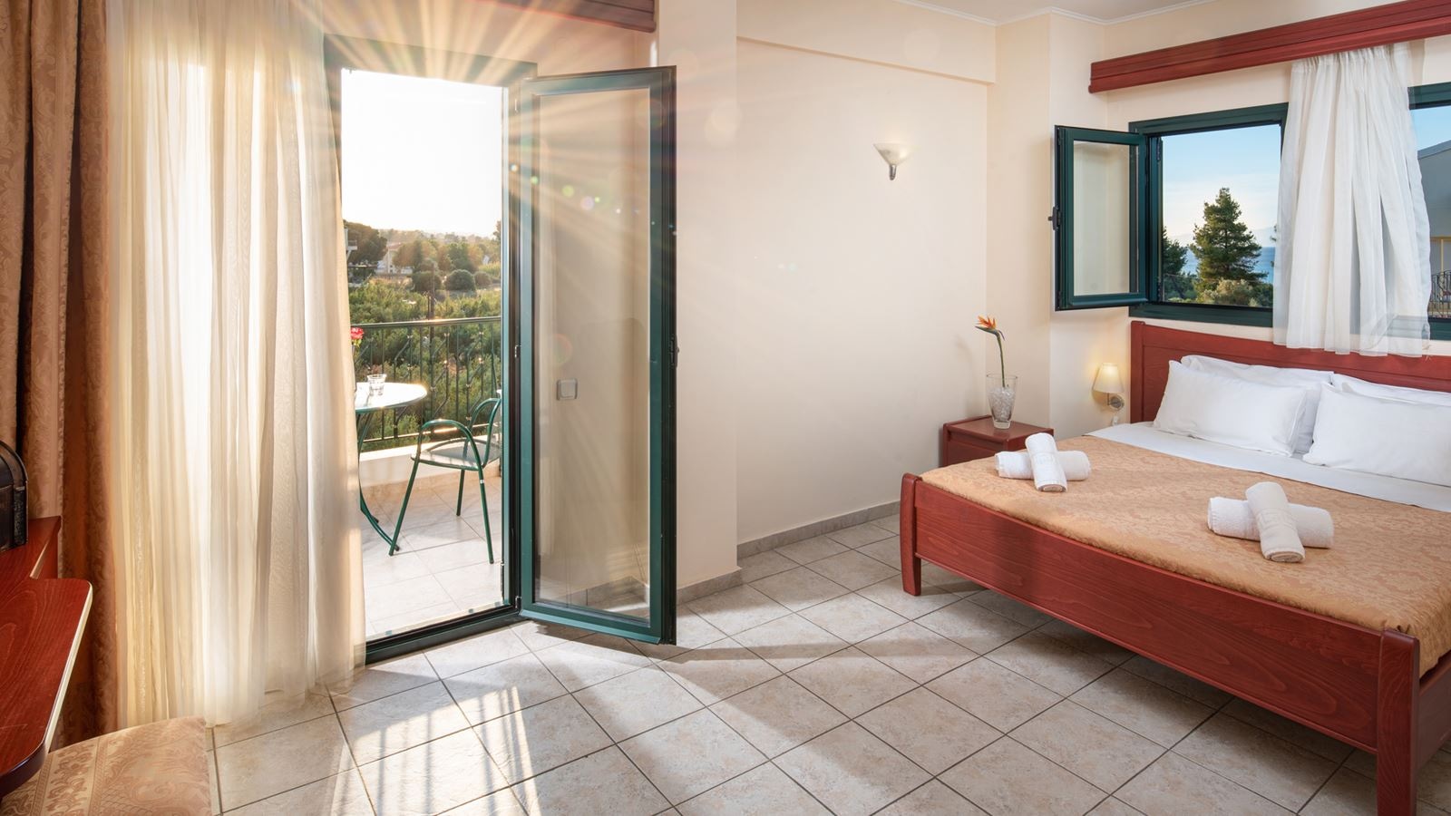 rooms-2bedroomed-family-suite