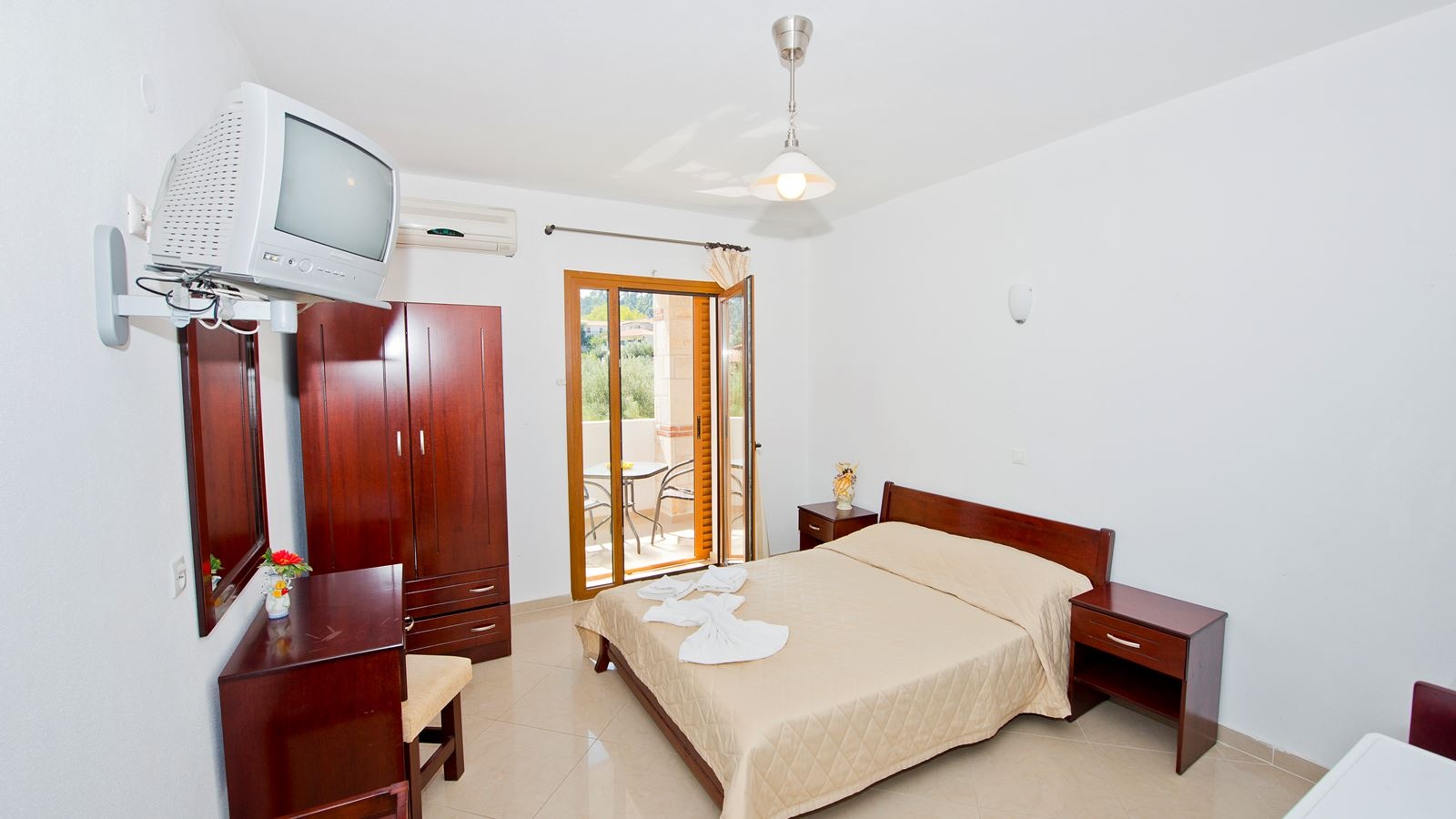 rooms-studio-standard