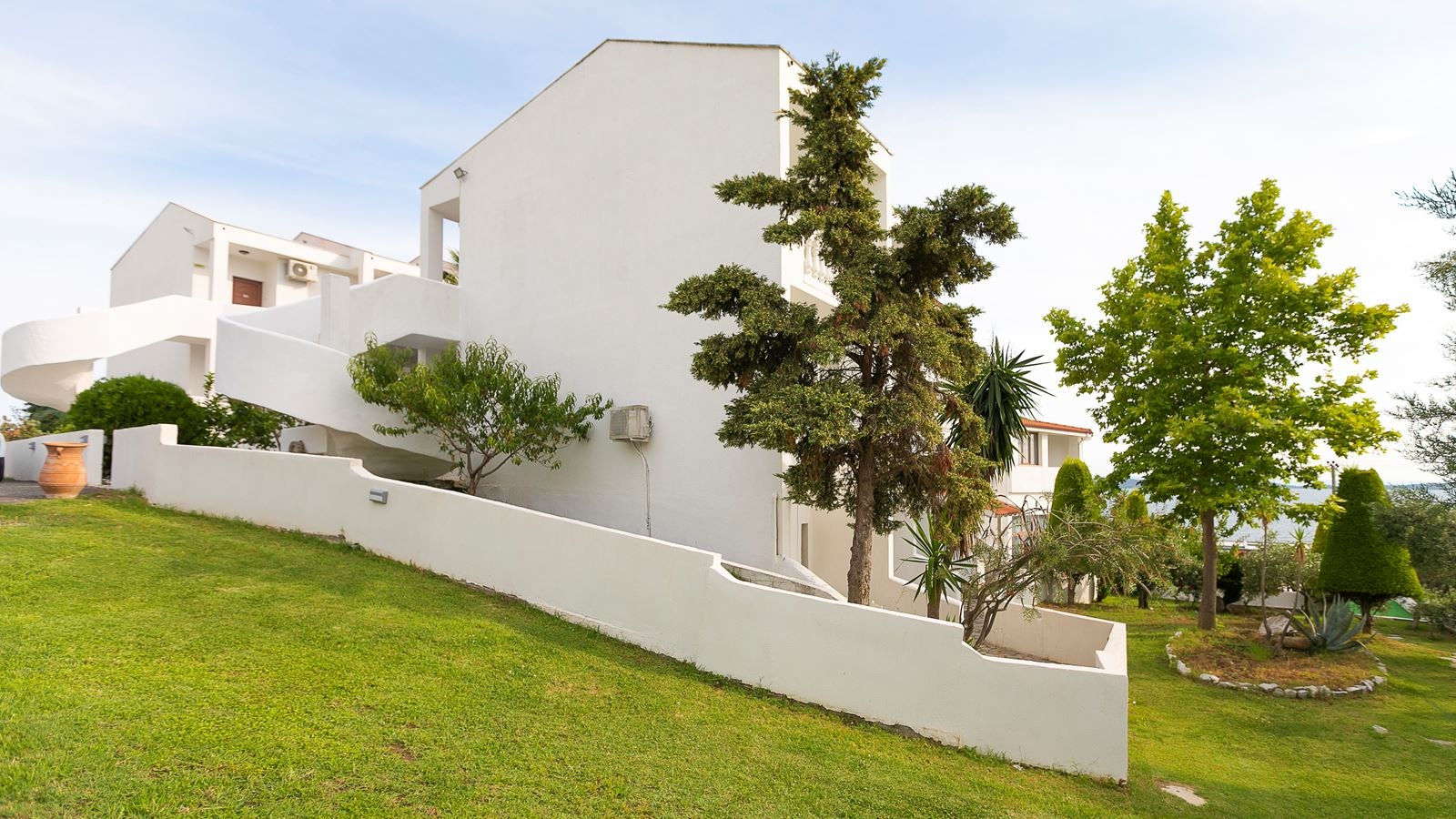 general-annex-building