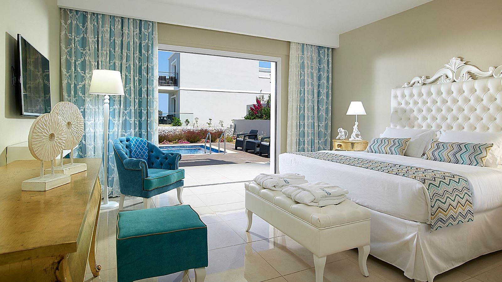 rooms-room-deluxe-private-pool