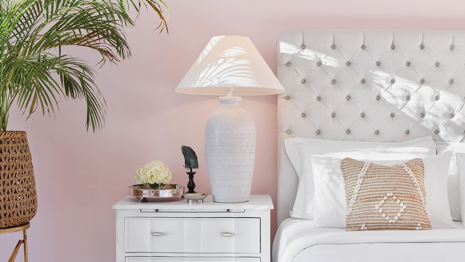 rooms-junior-family-guestroom-sea-view