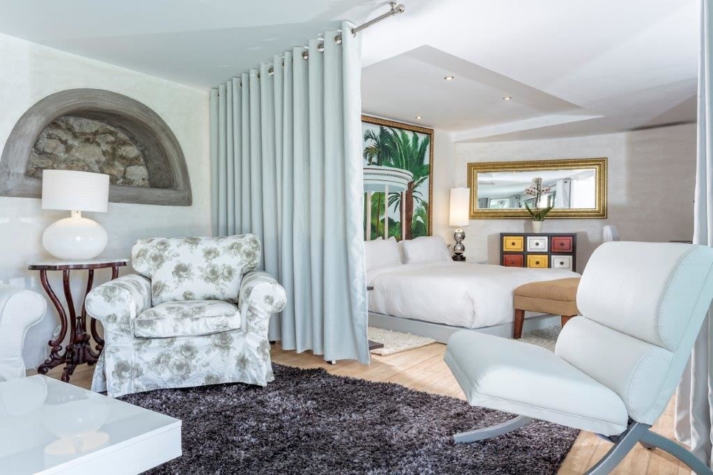 rooms-grand-deluxe-one-bedroom-villa-with-private-pool-and-sea-view