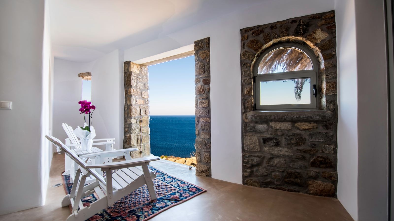 rooms-deluxe-suite-sea-view