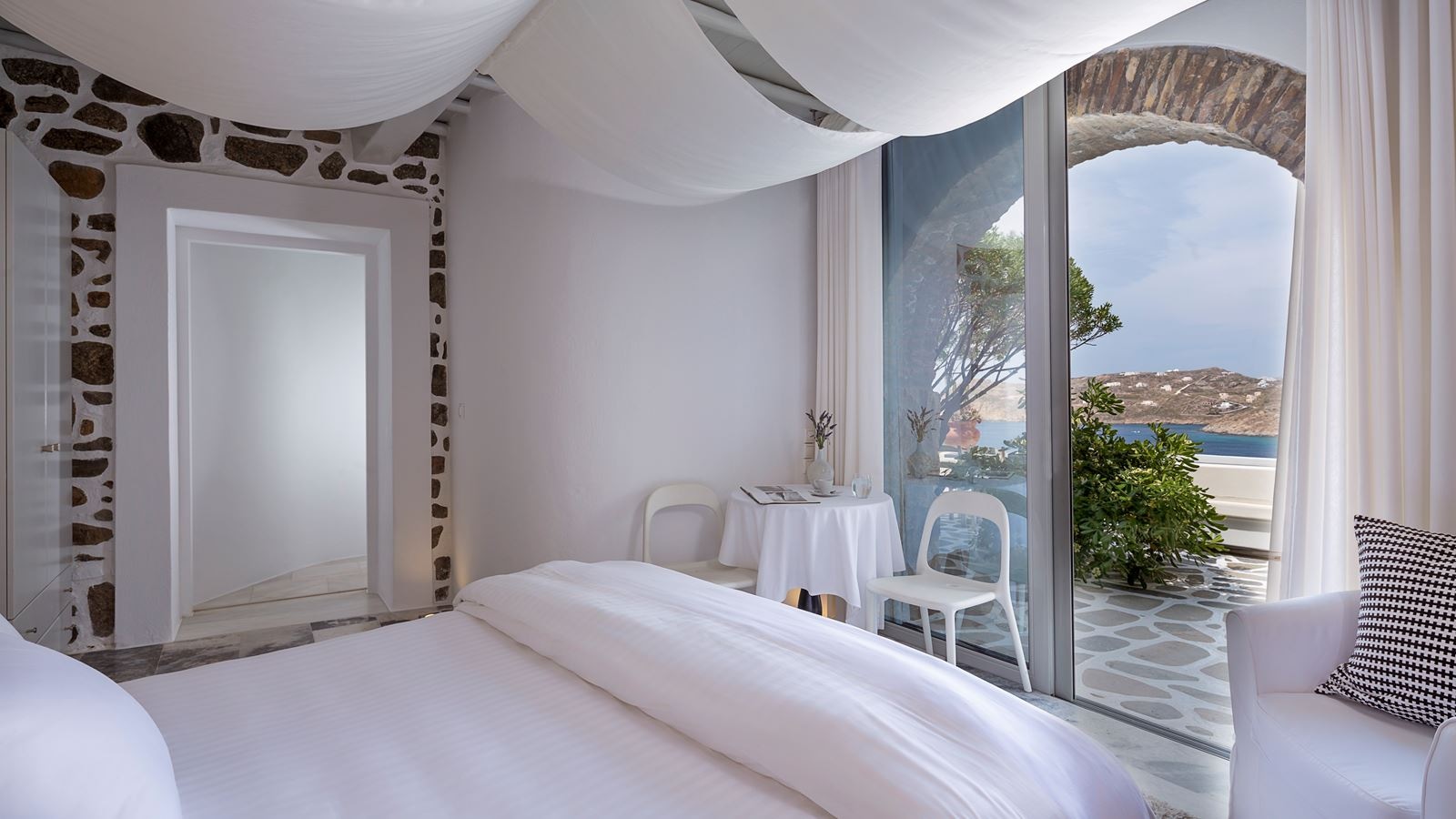 rooms-junior-suite-sea-view