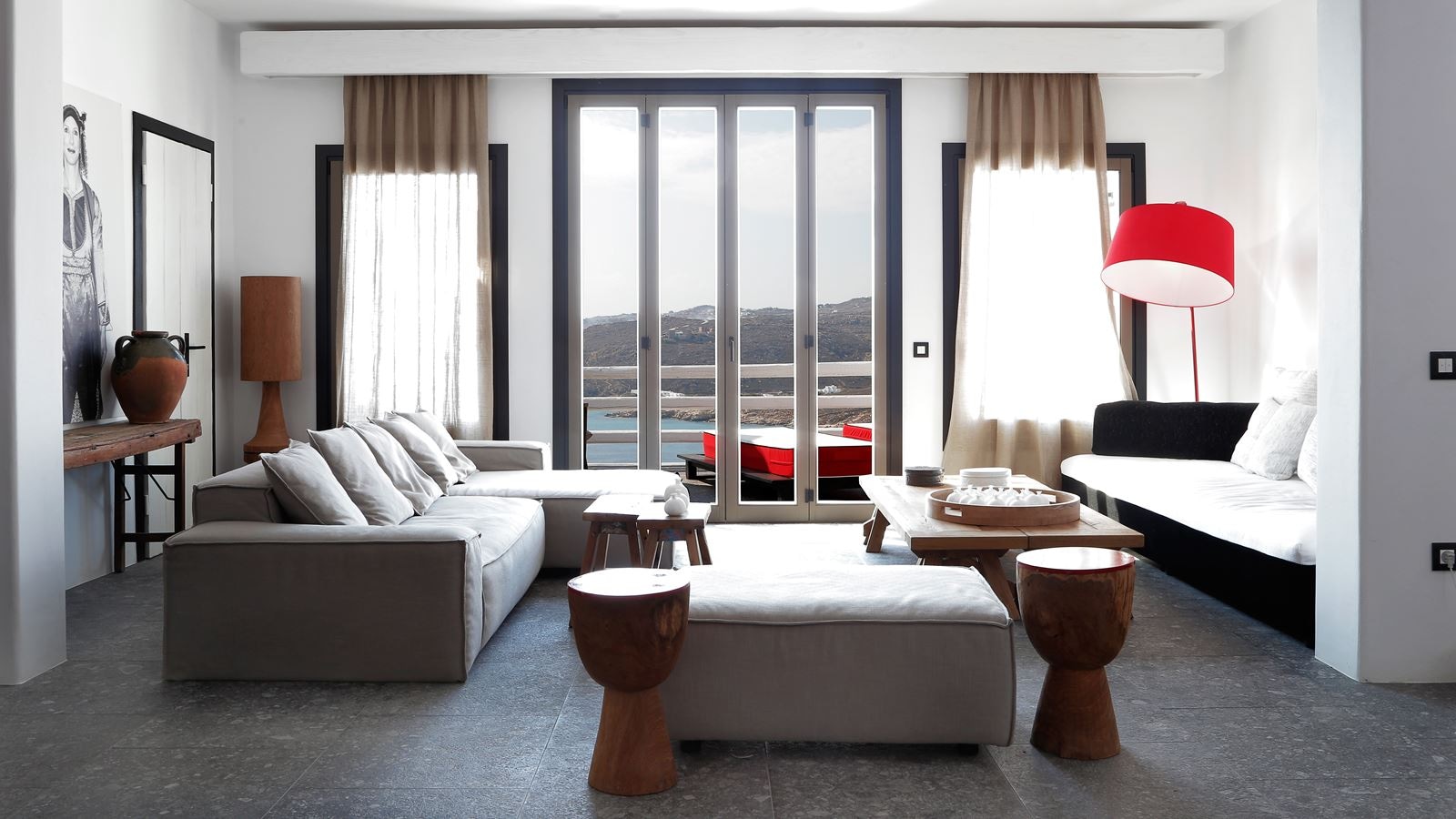 rooms-villa-pool-view-one-bedroom