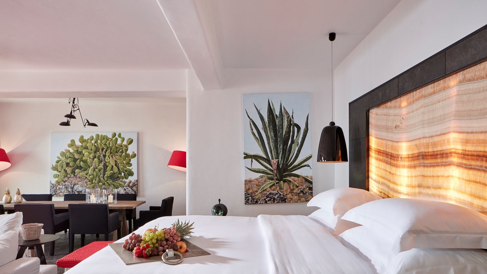 rooms-villa-pool-view-one-bedroom