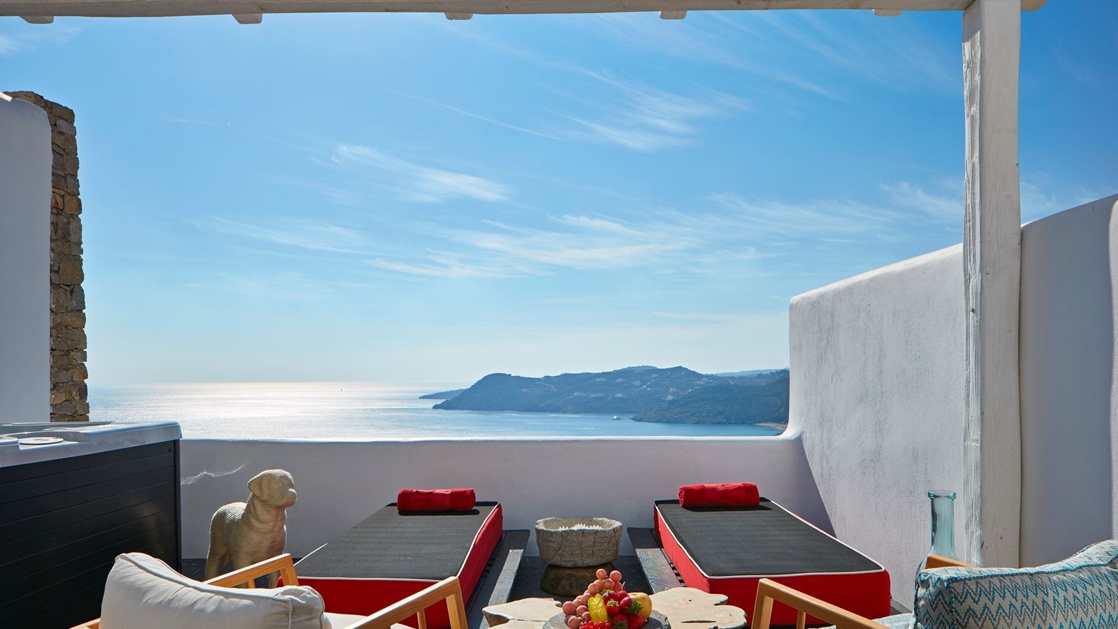 rooms-villa-pool-view-one-bedroom