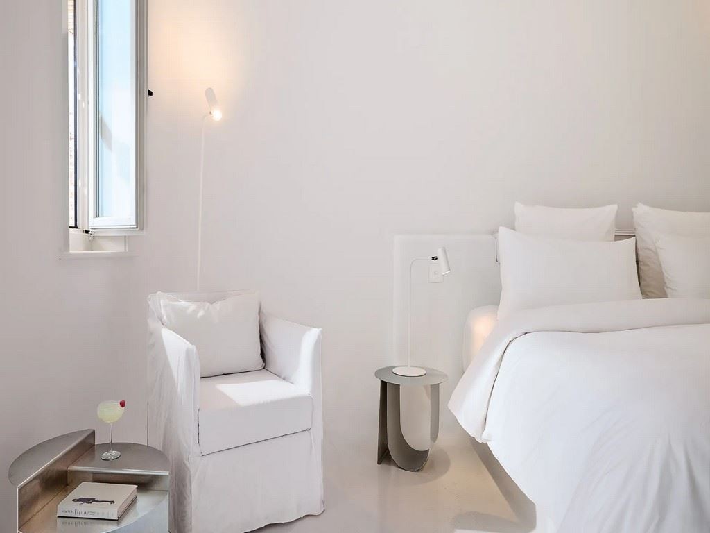 rooms-island-bungalow-side-seav-iew