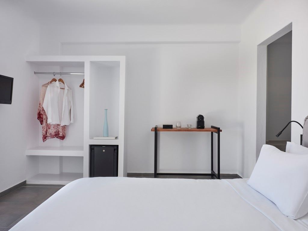 rooms-classic-double-room-with-sea-view