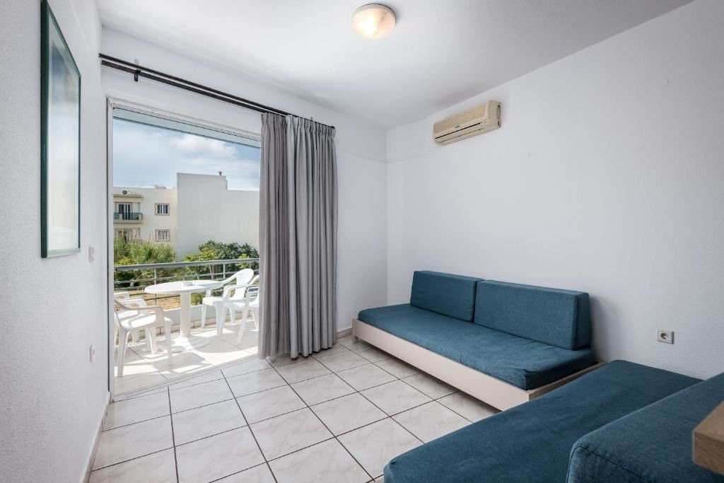 rooms-1-bedroom-apartment