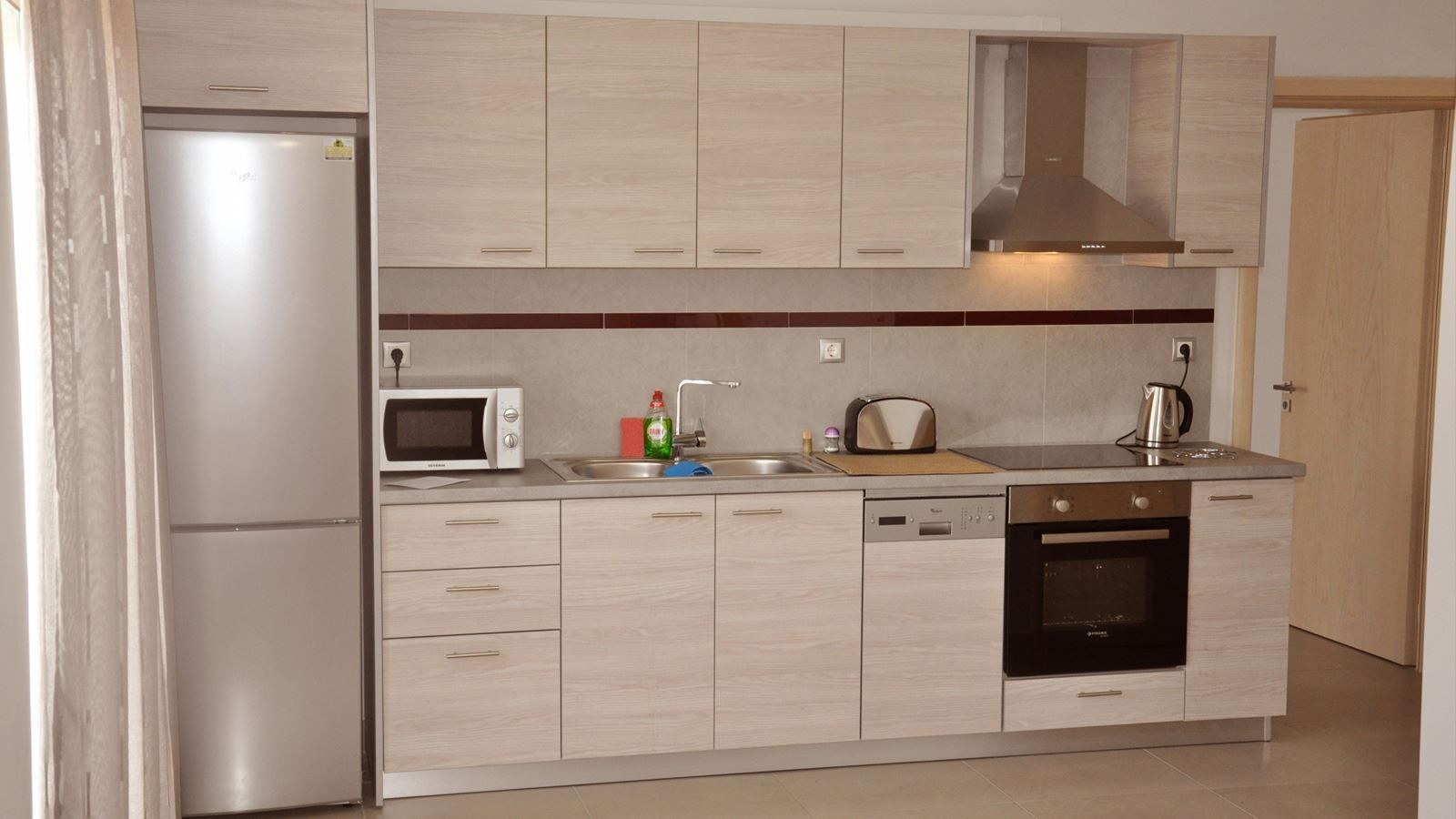 rooms-2-bedroom-sidemountain-view