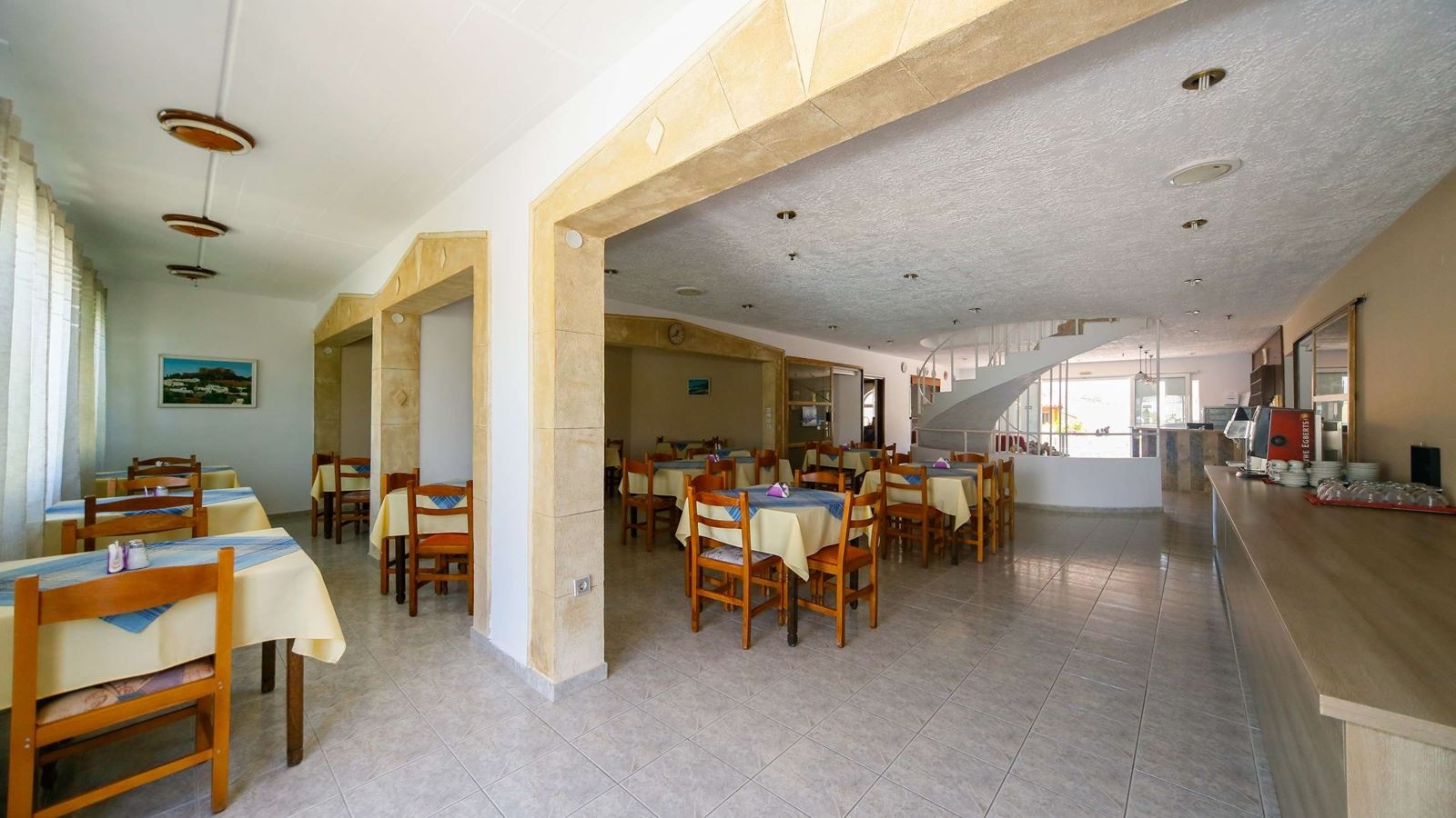 restaurants-tsambika