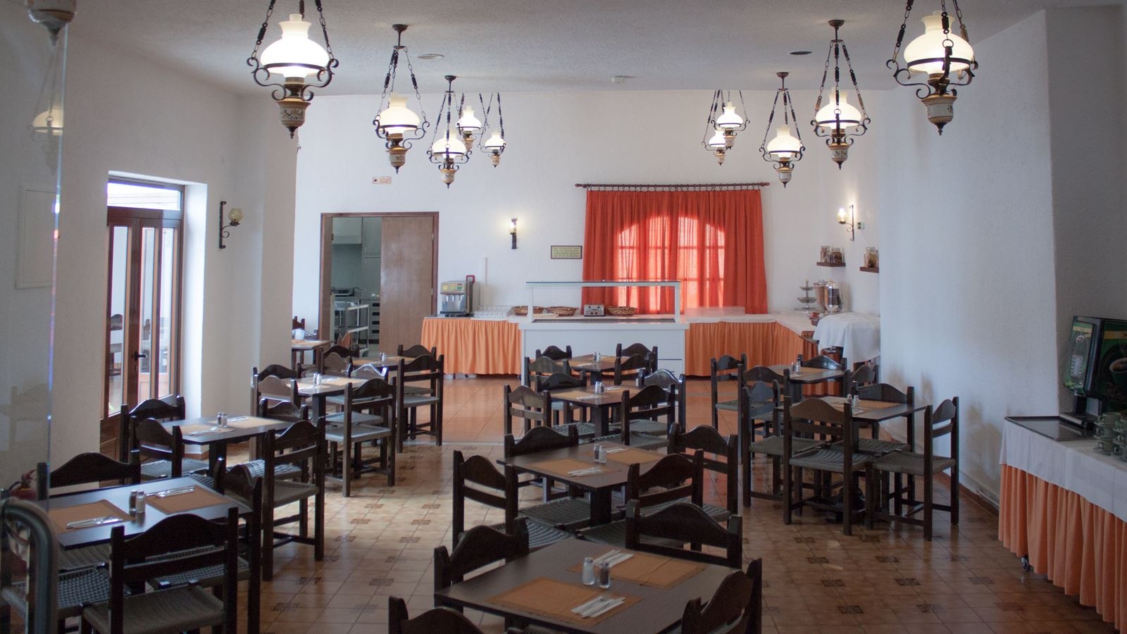 restaurants-main-restaurant