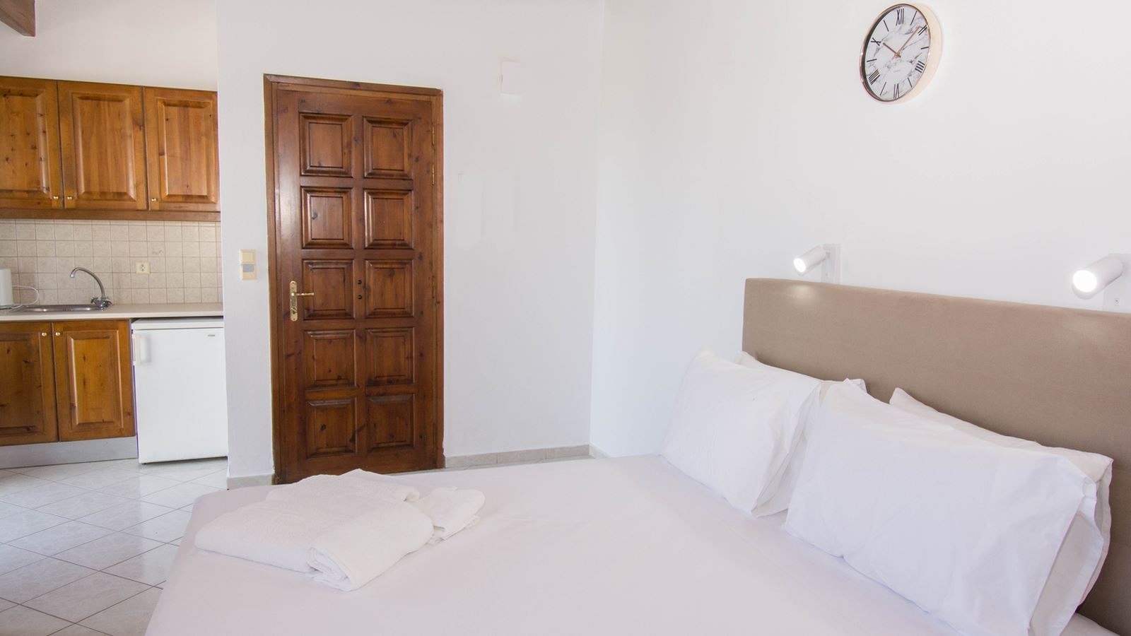 rooms-studio-sea-view-2-pax