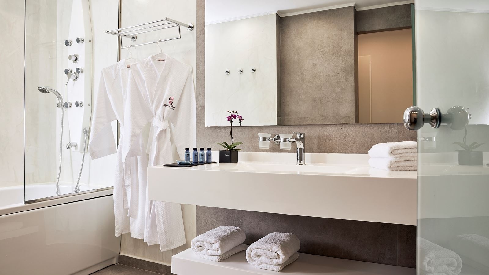 rooms-superior-room-sea-view